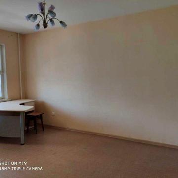 Здам 2кімн.Троєщина,пр. Червоної Калини 38 , мінімум меблів, тварини +