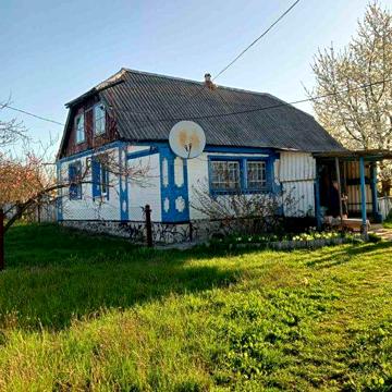 Продаж дома в тихому місці