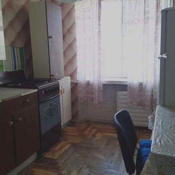 1 квартира, вулиця Малая, 2/9, 4000+ку