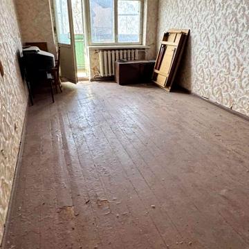 Івана Крамського вул., 7