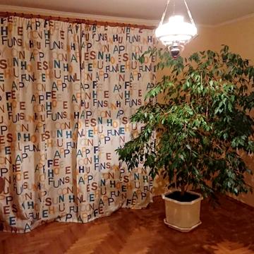 Київська вул., 77