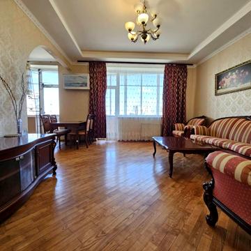 None 190000.0 USD