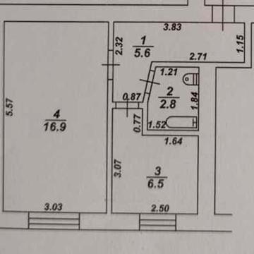 Продам 1 к. кв-ру в Центрі, 2 поверх , інд. газове опалення.