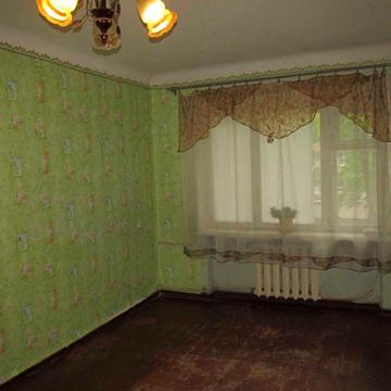 Продам 1 к. кв-ру в Центрі, 2 поверх , інд. газове опалення.