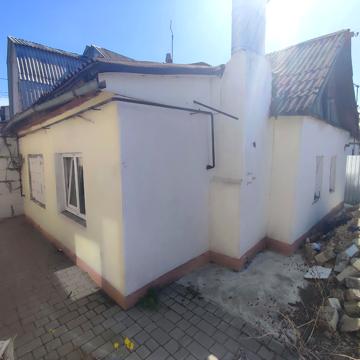 Новий Інвалідний Хутор вул., 36