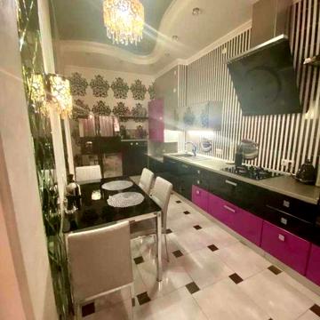 Продаж 2 кімнатної квартири в Центрі міста. Новобудова 102м2 . №2188