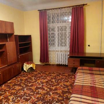 Продам 3 кімнатну  квартиру в центрі міста. ЖК Гренада-62