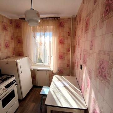 Продам 1к квартиру на Чарівній буд.3