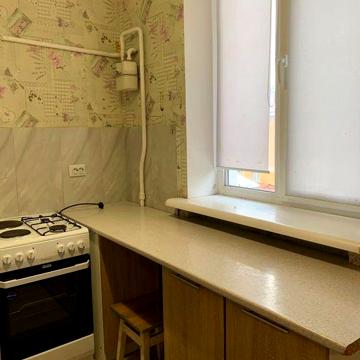 Продам 1 кімнатну Тітова
