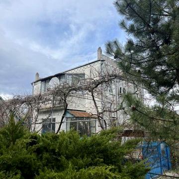 Продам добротный дом