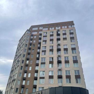 Луговська вул., 248