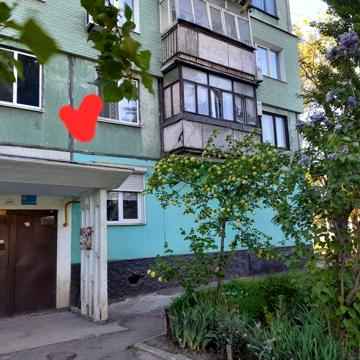 Продам 4х кімнатну квартиру/Автовокзал/ Вулиця П.Дорошенка