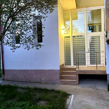Довгострокова оренда 2к Квартира Франка Івана вулиця