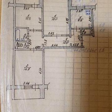 Продаж 3к квартири 80 кв. м на вул. Бредака 3