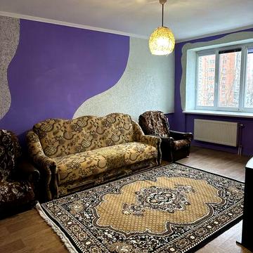 Оренда 2-кімнатнрї квартири з автономним опаленням