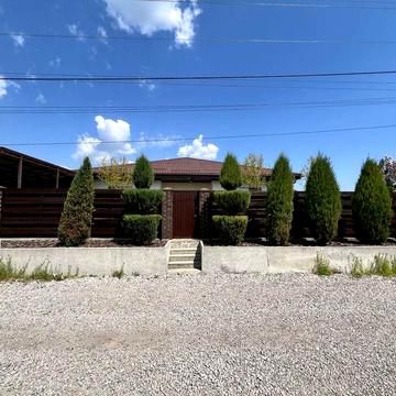 Продаётся новый дом в Обуховке с дорогим ремонтом