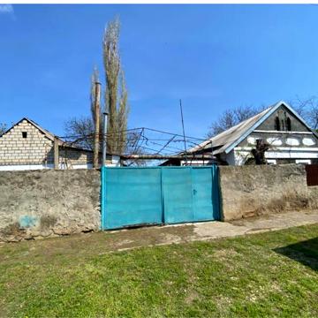 Будинок у смт Велика Олександрівка