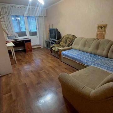 Перемоги просп., 68б