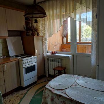 Голосіївський проспект 15Б 3х-кім.