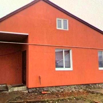Продам добротний будинок в Дергачах, район центру