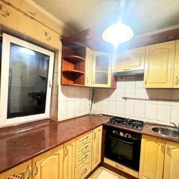 бул. Жуля Верна.Продаж квартири. Поруч швидкісний трамвай, парк Юність