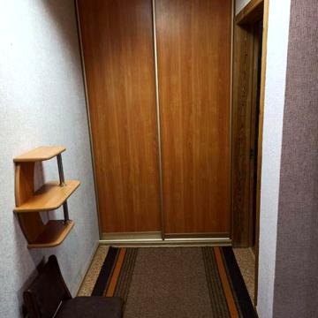 Продам 1-о кімнатну (однокімнатну) квартиру по проспекту М. Лушпи, 22
