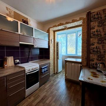 Однокімнатна квартира на Казбеті