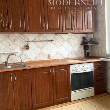 Продаж 2к квартири вул. Йорданська 2б
