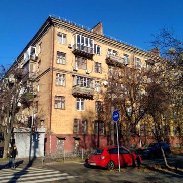 3-к. кв метро Нивки Щербаківського,32/38 Естонська СТАЛІНКА під ремонт