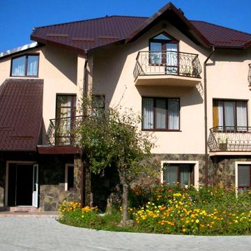 Продам садибу для сімї