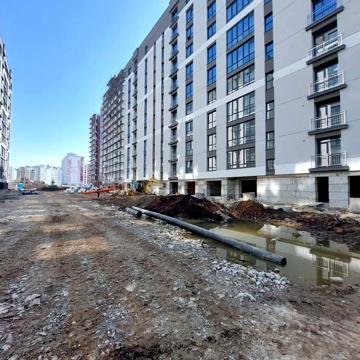 Олександра Довженка вул., 37