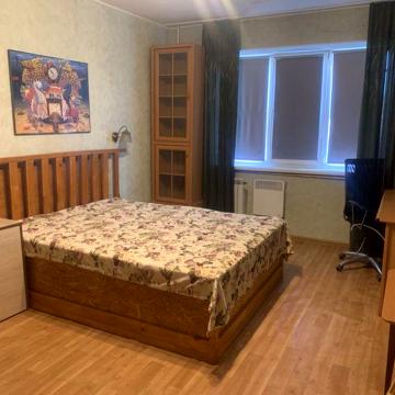 Опенда 1к біля метро Героїв Дніпра, Північна 30