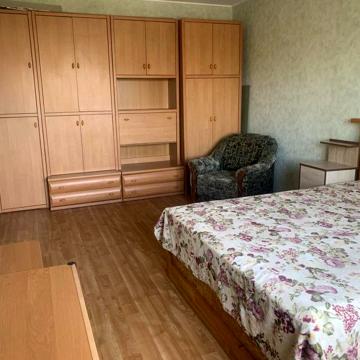 Опенда 1к біля метро Героїв Дніпра, Північна 30