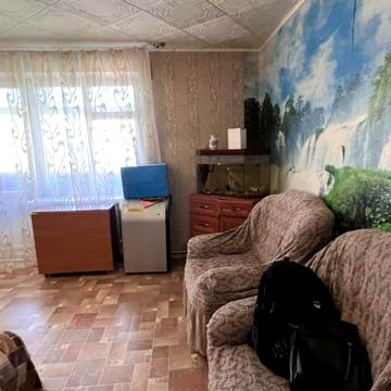 Ентузіастів, 4