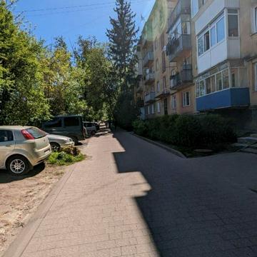 Пасічна вул., 48