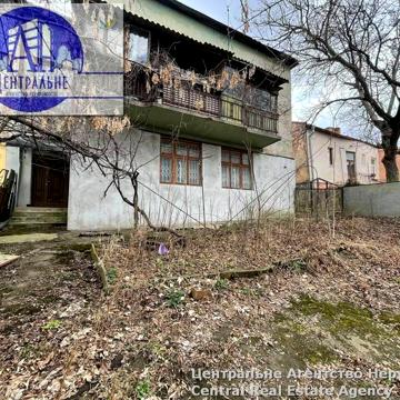 Миколи Пирогова вул., 1