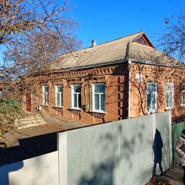 продам срочно будинок у місті Новомиргород/не сдаётся