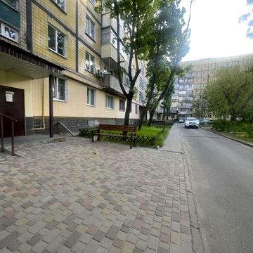 Продам 3-ком квартиру в отличном районе на Комунаре Велика Діївська 46
