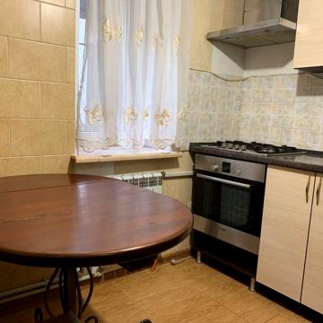 Сдам 2-х комн квартиру в центре