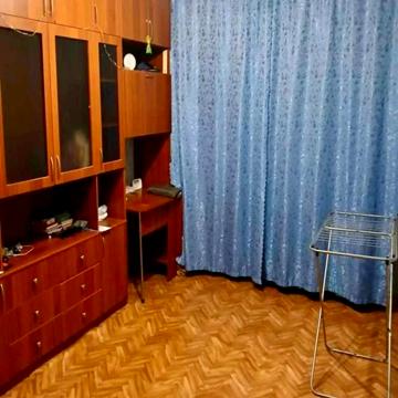 Осіння вул., 1/1