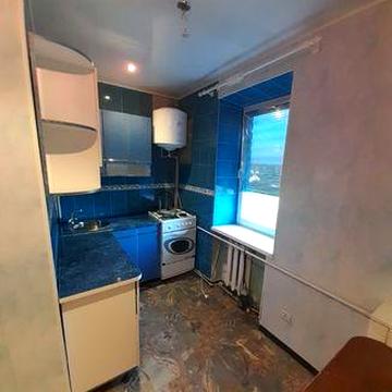 Продам 1 кімнатну квартиру район водолікарні квартира