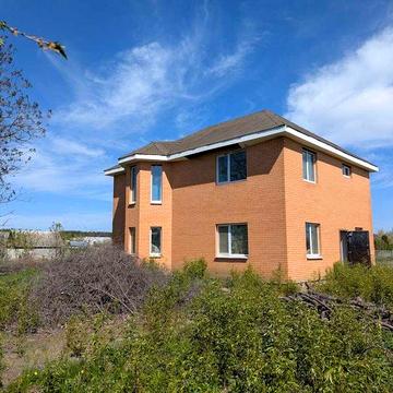 Продамо сучасний будинок 150 кв.м. в Дубіївці під чистове оздоблення