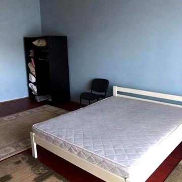 Здається в оренду 2 кімн. будинок