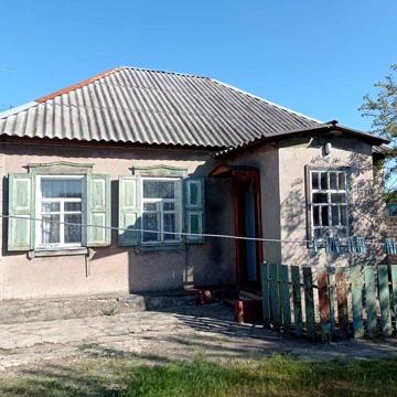 Продам будинок у найближчому пригороді  Харкова