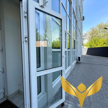 Авіаційна вул., 10