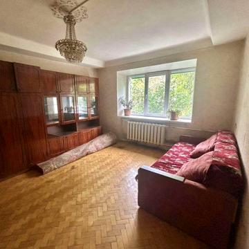 Продаж 3к квартири Русанівка вул. Ентузіастів 3