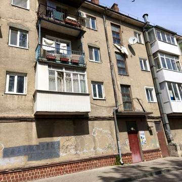 ВЛАСНИК 2 поверх 2-кімнатна перемоги 22 квартира