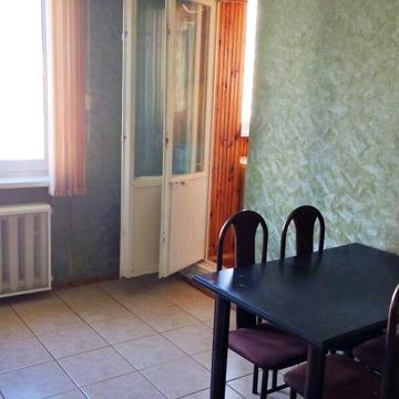 Продаж 2к Квартира Зенітного полку (Некрасова) вулиця