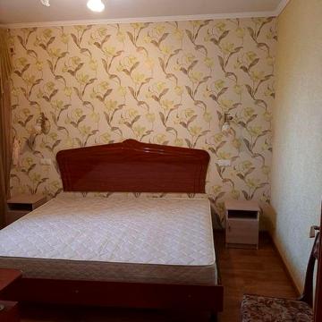 Продам 3к.кв /Площа перемоги/можно по сертифікату