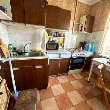 Головківська вул., 62